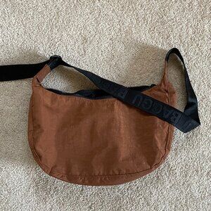 Baggu Medium Crescent Crossbody Bag - Brown Like New